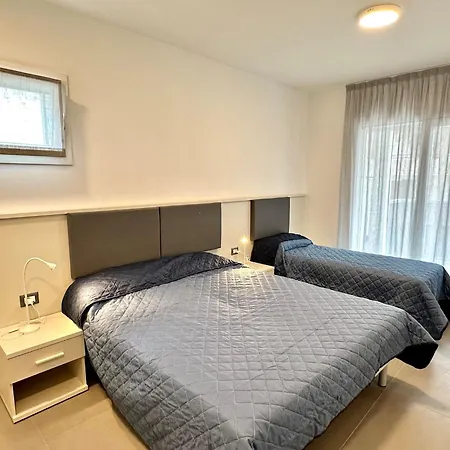 Apartamento With Terrace And Pool Bibione
